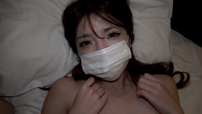 FC2-PPV-4635655 對在女子酒吧體驗入店的19歲進行自拍。用甜蜜魅力的戀人做愛同時高潮緊貼中出♡