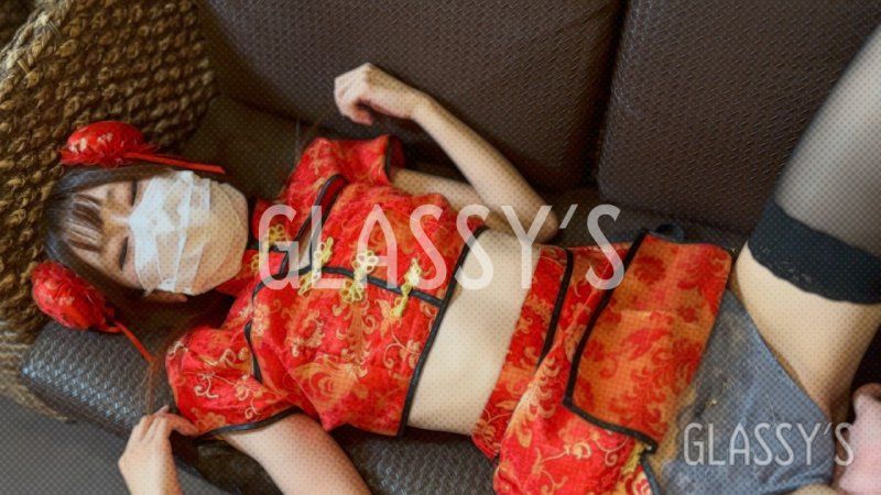 FC2-PPV-4653393 #14 喜歡角色扮演的美人女性中出│GLASSY'S