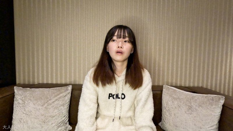 FC2-PPV-4661219 【素人初拍攝】春(19) 身高158公分體重45公斤，身材苗條可愛，而且什麼都聽她說，所以我得意忘形地做了中出，同時讓她朗讀小說，玩弄玩具，最後做ATM