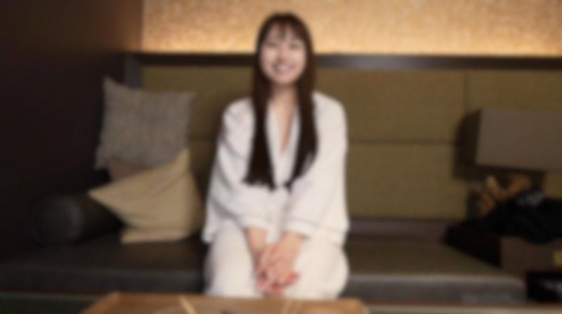 FC2-PPV-4672092 【露脸】性慾解放。虽然很害羞，但感觉很好，青涩的女孩用大屁股服务。极度湿润的阴道内大量中出