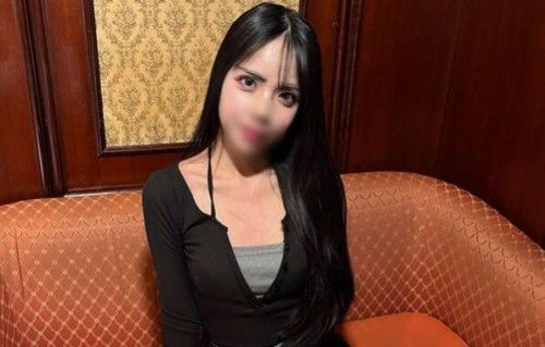 FC2-PPV-4702534 【无修正】【露脸】【中出】充满异国情调的SSS级淑女，以及现在流行的御宅族风格，让我们一起享受吧。
